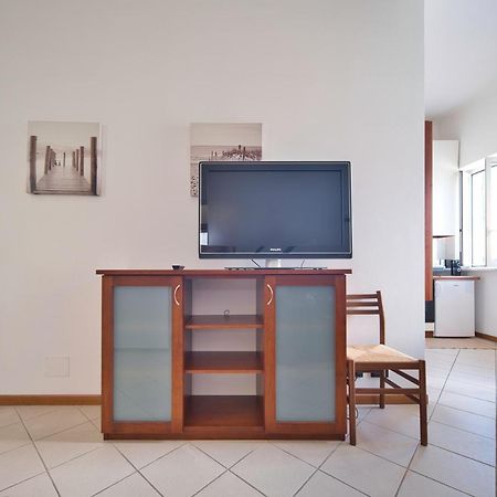 Medusa Apartment - Bilocale Centro Finale Ligure Extérieur photo